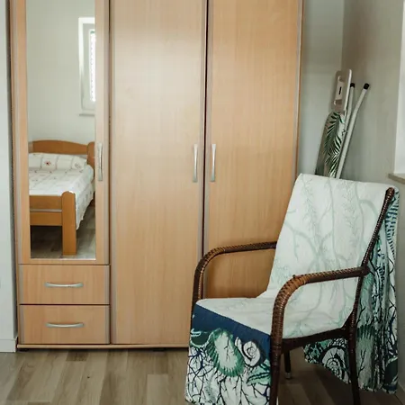 Holiday home Tonka Sumartin